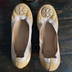 Tory Burch nude flats